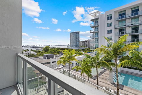 Real estate property located at 3900 Biscayne Blvd N-819, Miami-dade, Quadro Condo, Miami, FL