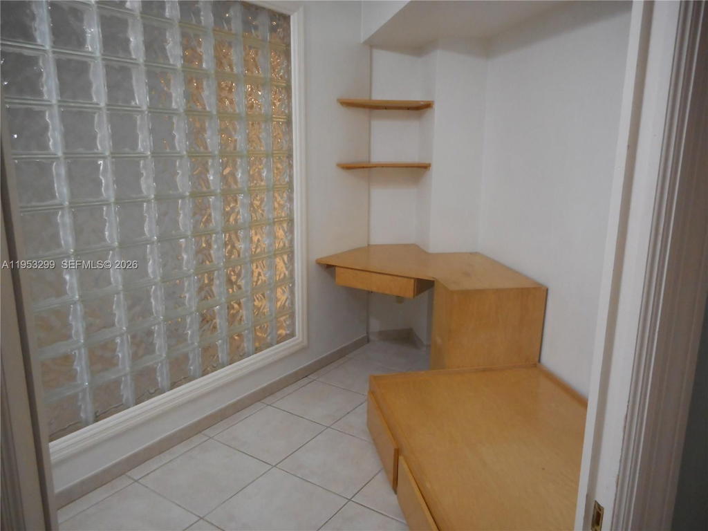 Real estate property located at 10185 Collins Ave #1002, Miami-dade, The Plaza Of Bal Harbour, Bal Harbour, FL