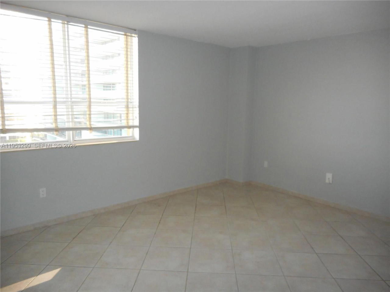 Real estate property located at 10185 Collins Ave #1002, Miami-dade, The Plaza Of Bal Harbour, Bal Harbour, FL