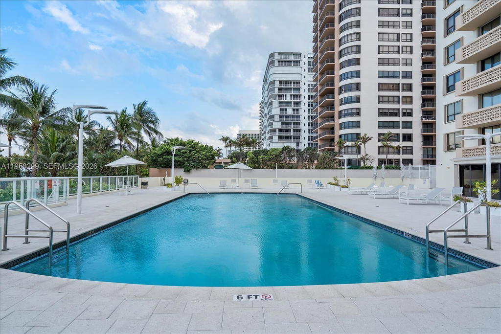 Real estate property located at 10185 Collins Ave #1002, Miami-dade, The Plaza Of Bal Harbour, Bal Harbour, FL