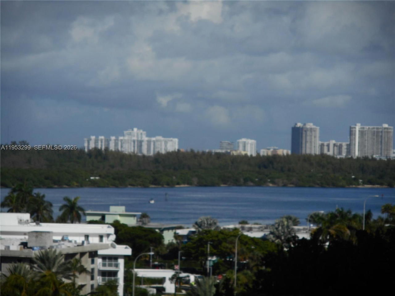 Real estate property located at 10185 Collins Ave #1002, Miami-dade, The Plaza Of Bal Harbour, Bal Harbour, FL