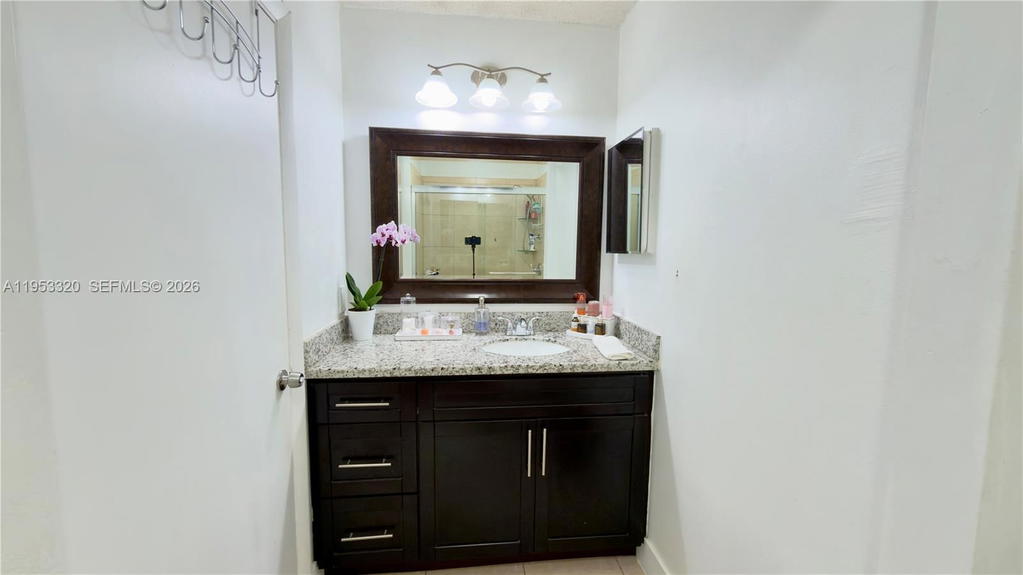 Real estate property located at 7220 149th Ct, Miami-dade, Sunset Shores, Miami, FL