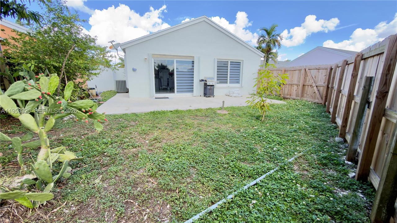 Real estate property located at 7220 149th Ct, Miami-dade, Sunset Shores, Miami, FL