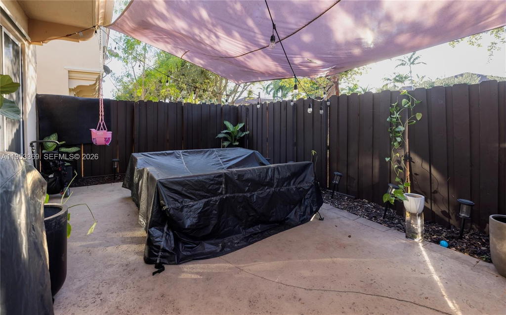 Real estate property located at 13276 128th Psge, Miami-dade, Courts At Tuscany, Miami, FL