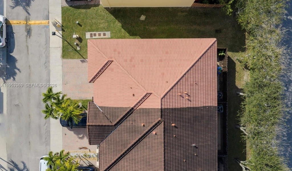 Real estate property located at 13276 128th Psge, Miami-dade, Courts At Tuscany, Miami, FL