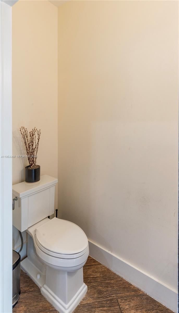 Real estate property located at 13276 128th Psge, Miami-dade, Courts At Tuscany, Miami, FL