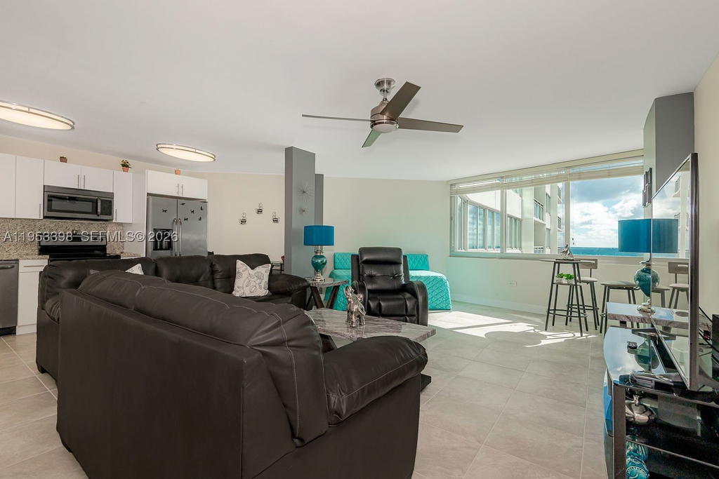Real estate property located at 7135 Collins Ave #722, Miami-dade, Burleigh House Condo, Miami Beach, FL
