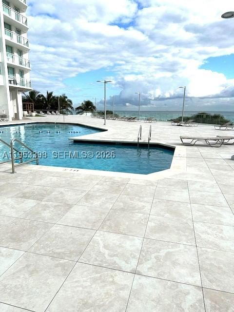 Real estate property located at 7135 Collins Ave #722, Miami-dade, Burleigh House Condo, Miami Beach, FL