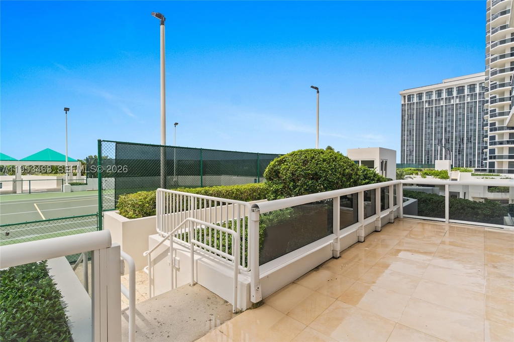 Real estate property located at 4775 Collins Ave #507, Miami-dade, Green Diamond Condo, Miami Beach, FL