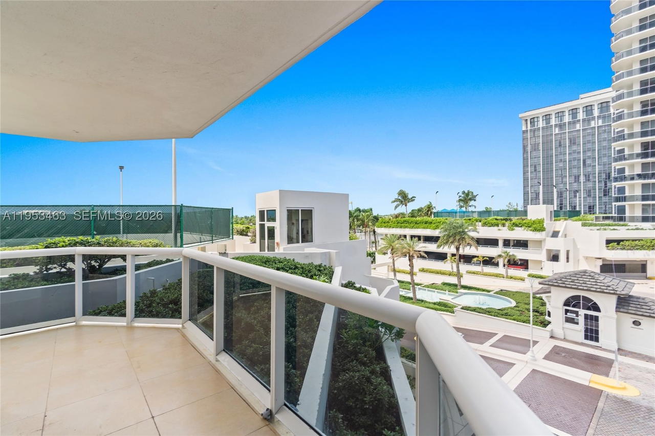 Real estate property located at 4775 Collins Ave #507, Miami-dade, Green Diamond Condo, Miami Beach, FL