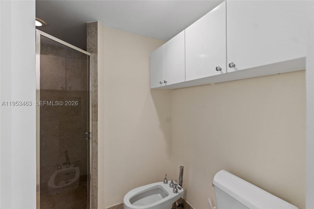 Real estate property located at 4775 Collins Ave #507, Miami-dade, Green Diamond Condo, Miami Beach, FL