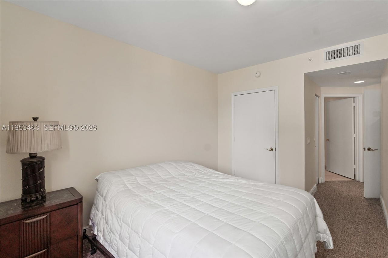 Real estate property located at 4775 Collins Ave #507, Miami-dade, Green Diamond Condo, Miami Beach, FL