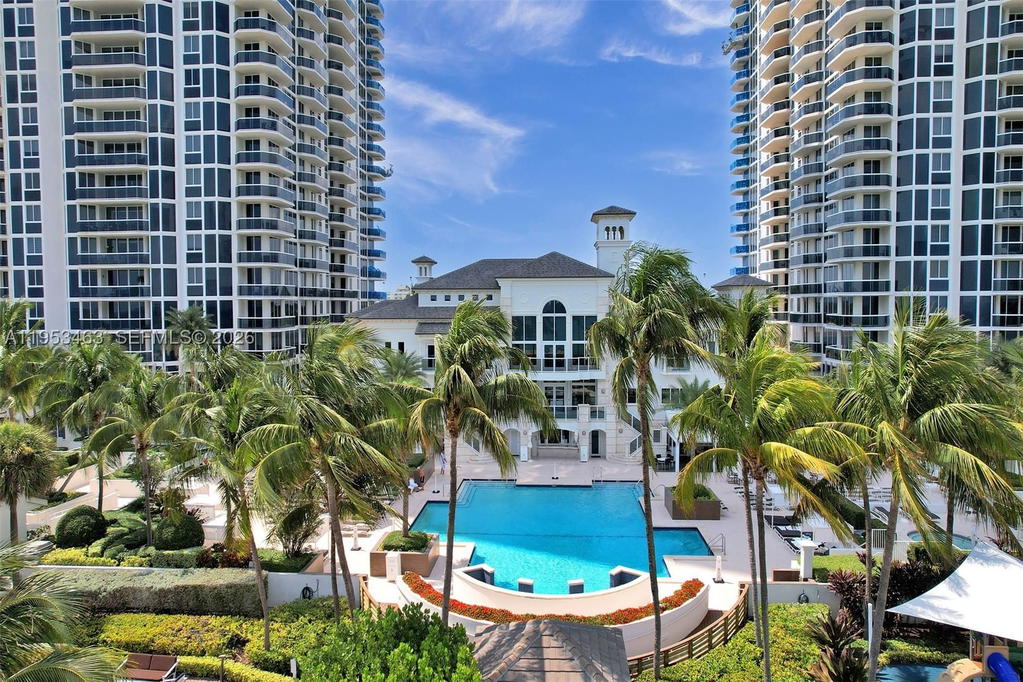 Real estate property located at 4775 Collins Ave #507, Miami-dade, Green Diamond Condo, Miami Beach, FL