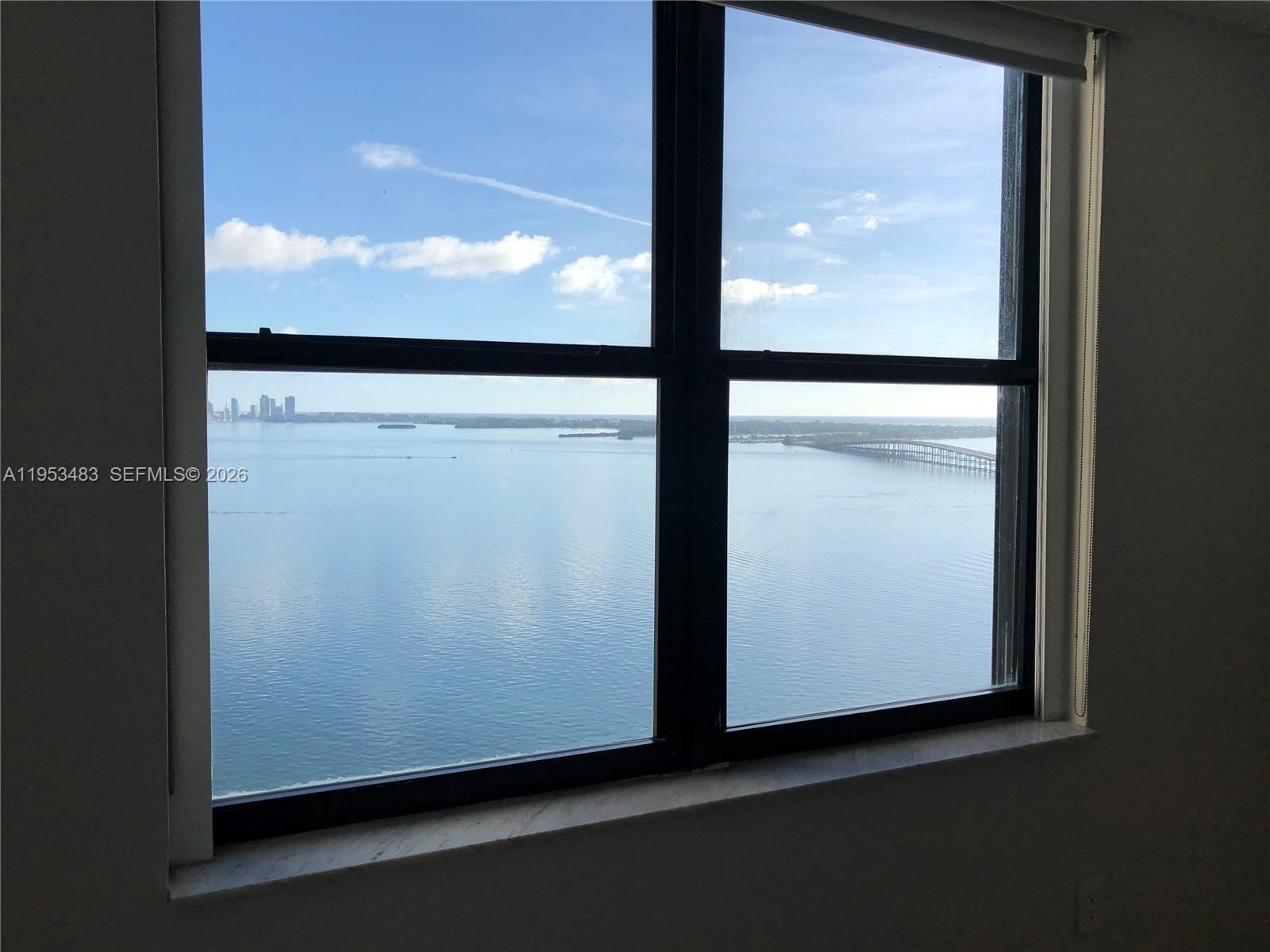 Real estate property located at 2333 Brickell Ave #2609, Miami-dade, Brickell Bay Club Condo, Miami, FL