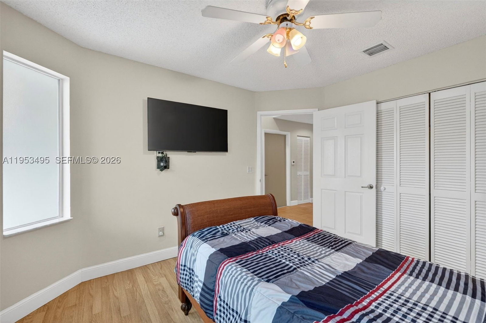 Real estate property located at 6744 Pine Island Rd, Broward, Woodland Lakes, Tamarac, FL