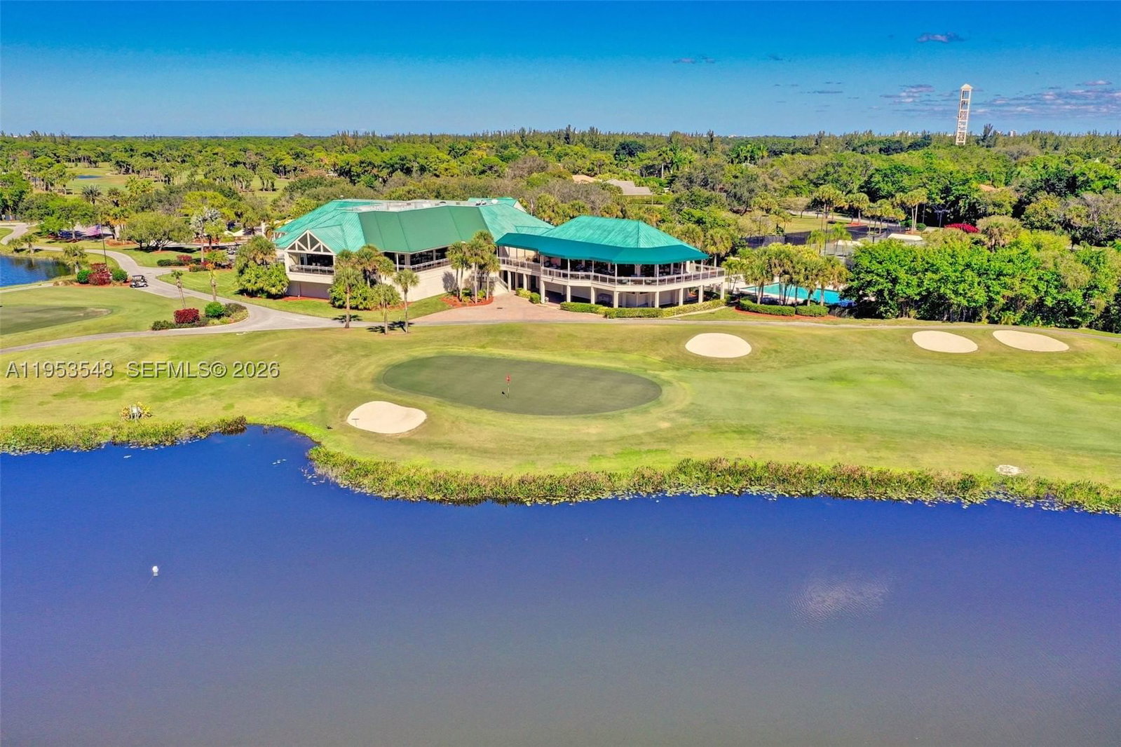 Real estate property located at 8244 Lakeview Dr, Palm Beach, Ironhorse Par F, West Palm Beach, FL