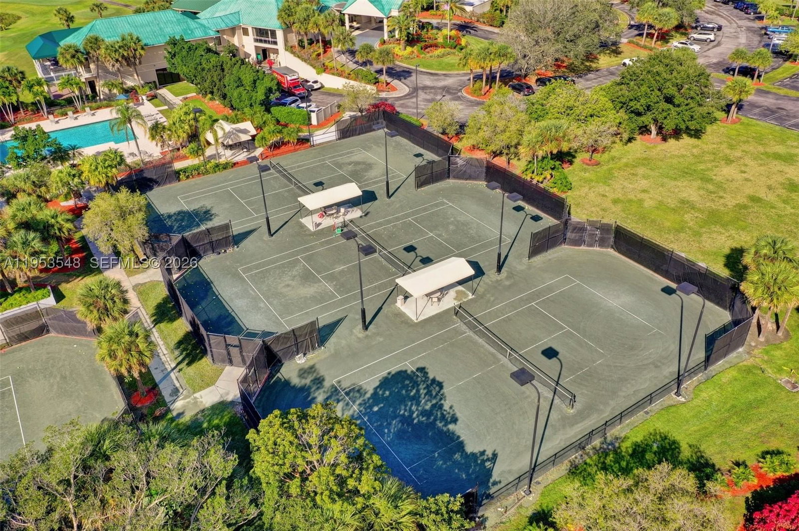 Real estate property located at 8244 Lakeview Dr, Palm Beach, Ironhorse Par F, West Palm Beach, FL