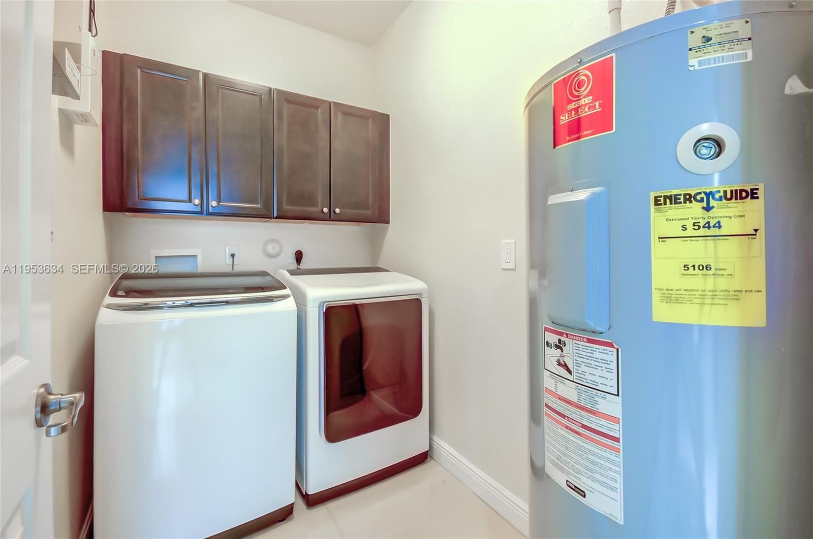 Real estate property located at 9815 86th Ter, Miami-dade, Doral Breeze, Doral, FL