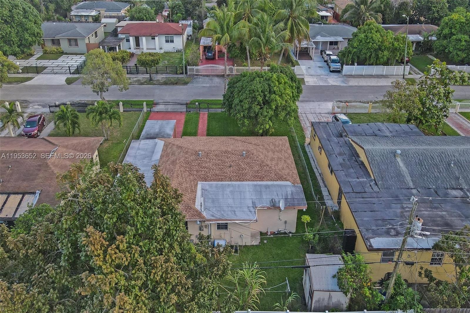 Real estate property located at 16200 8th Ct, Miami-dade, Carl Byoir, North Miami Beach, FL