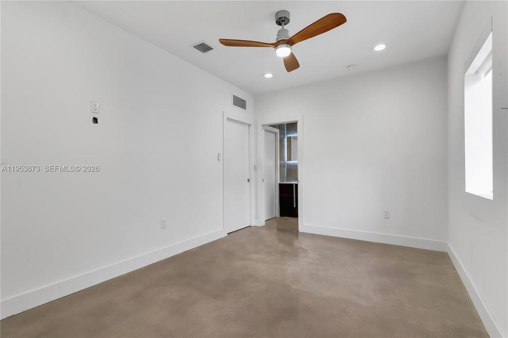 Real estate property located at 2247 2nd St, Miami-dade, Glenroyal Sub, Miami, FL