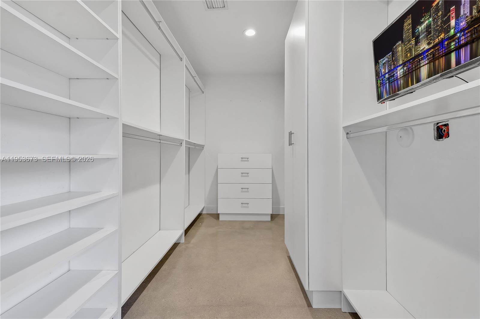 Real estate property located at 2247 2nd St, Miami-dade, Glenroyal Sub, Miami, FL