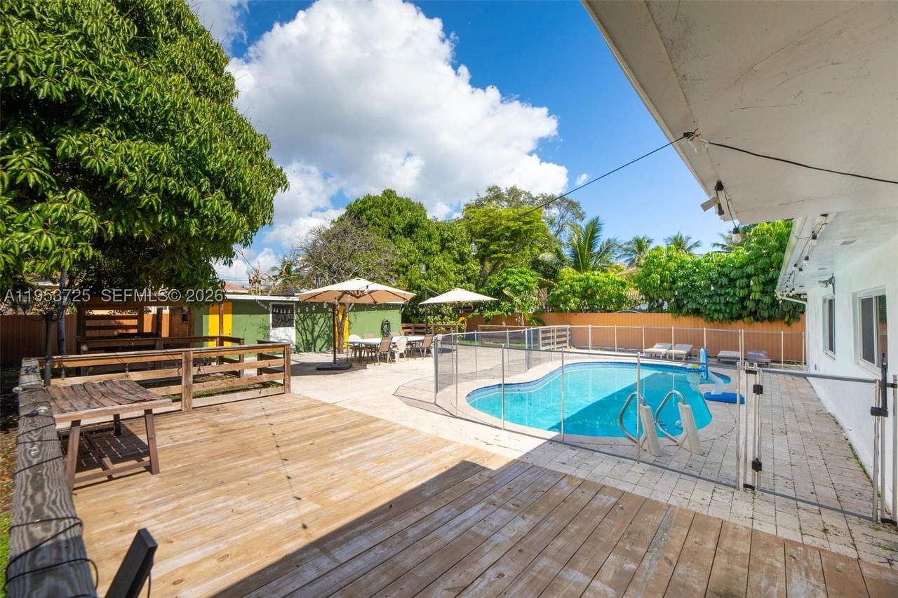 Real estate property located at 1765 145th St, Miami-dade, Arch Creek Estates, Miami, FL