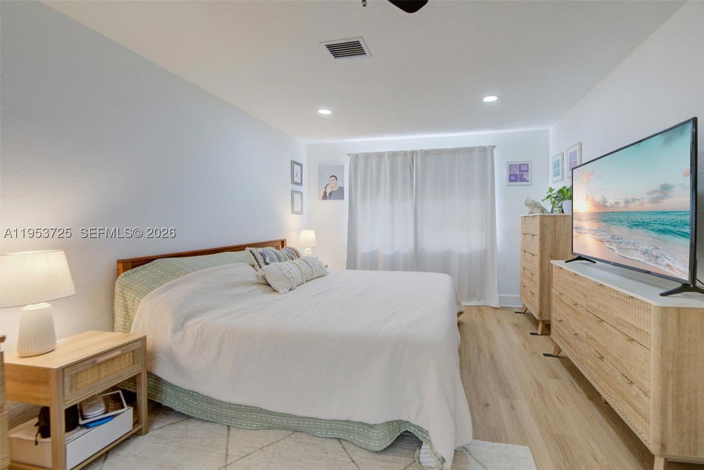 Real estate property located at 1765 145th St, Miami-dade, Arch Creek Estates, Miami, FL