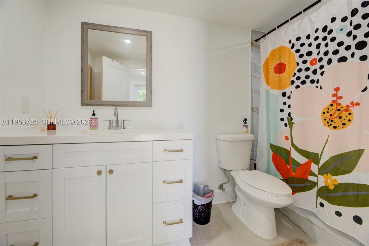 Real estate property located at 1765 145th St, Miami-dade, Arch Creek Estates, Miami, FL