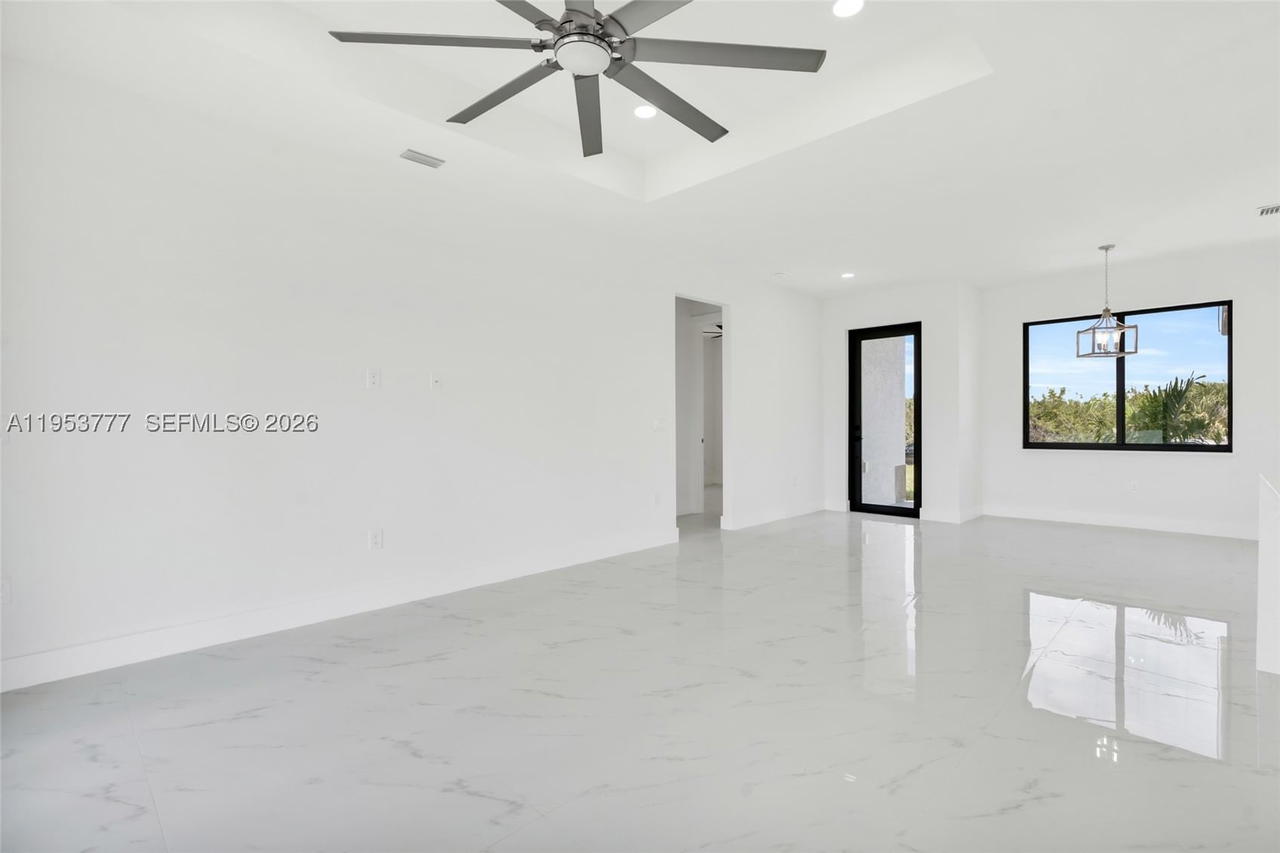 Real estate property located at 4115 20th ST SW, Lee, Lehigh Acres, Lehigh Acres, FL