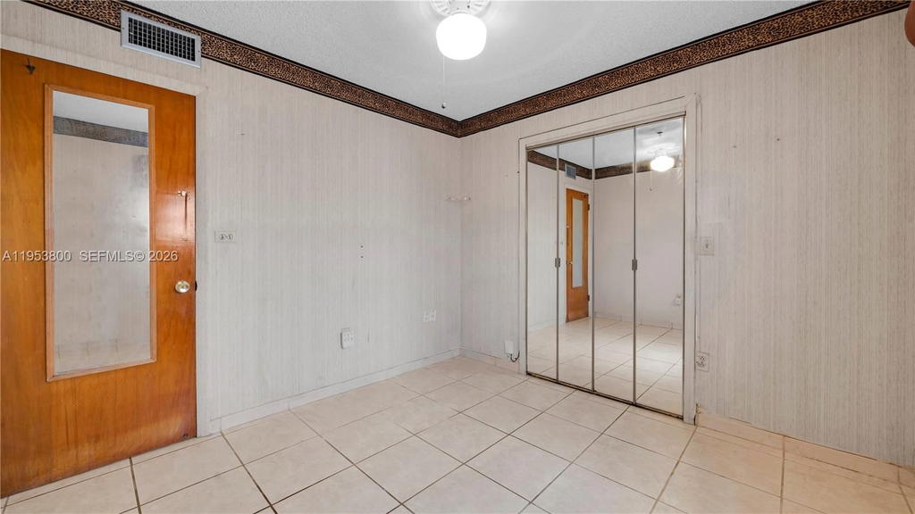Real estate property located at 2615 32nd Ave, Miami-dade, The Pines, Miami, FL