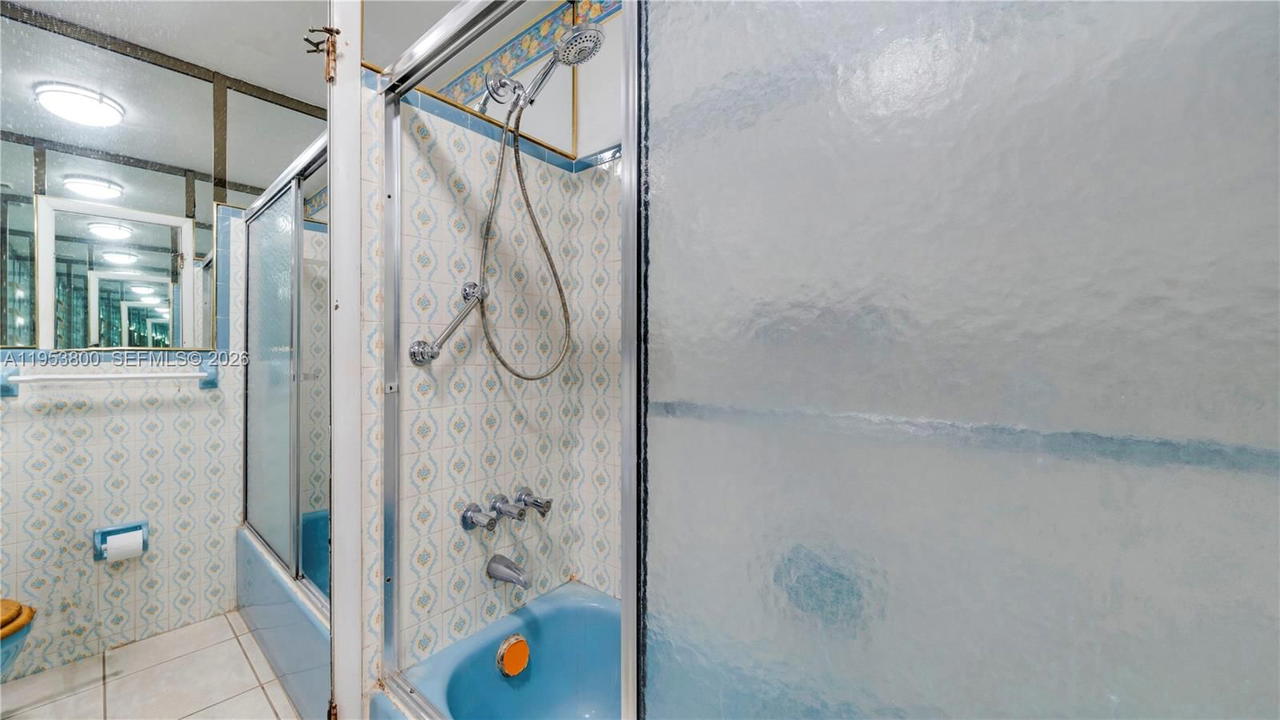 Real estate property located at 2615 32nd Ave, Miami-dade, The Pines, Miami, FL