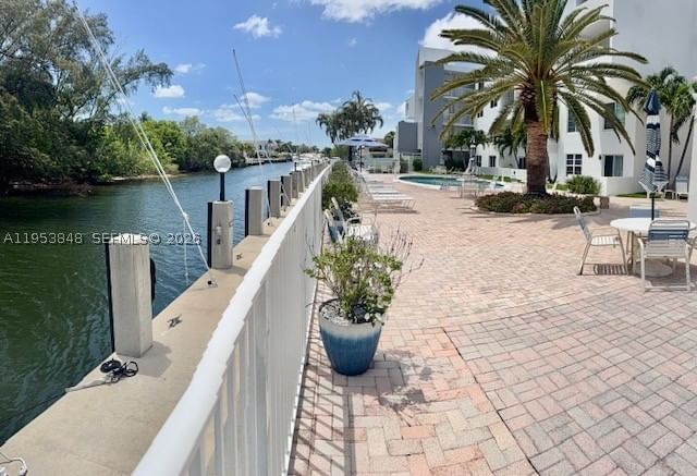 Real estate property located at 2850 14th St Cswy #110B, Broward, Casa La Quinta Condo, Pompano Beach, FL