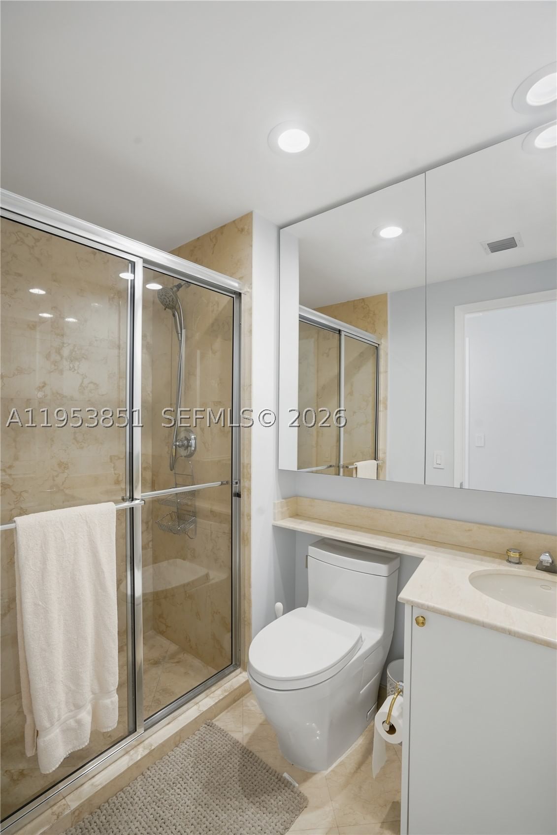 Real estate property located at 789 Crandon Blvd #1805, Miami-dade, Club Tower One Condo, Key Biscayne, FL