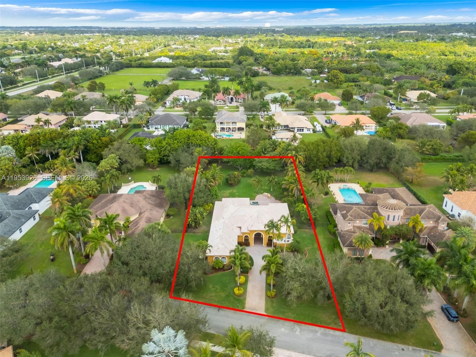 Real estate property located at 12861 Kapok Ln, Broward, Kapok Grove Estates, Davie, FL