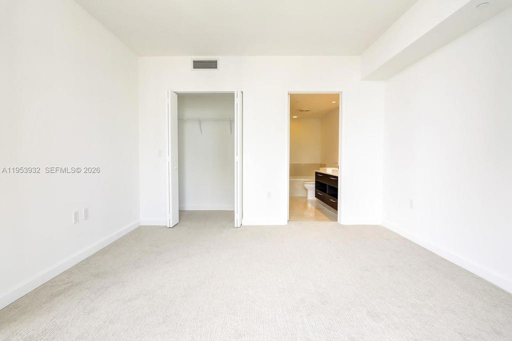Real estate property located at 45 9th St #1806, Miami-dade, Brickell Heights East Con, Miami, FL