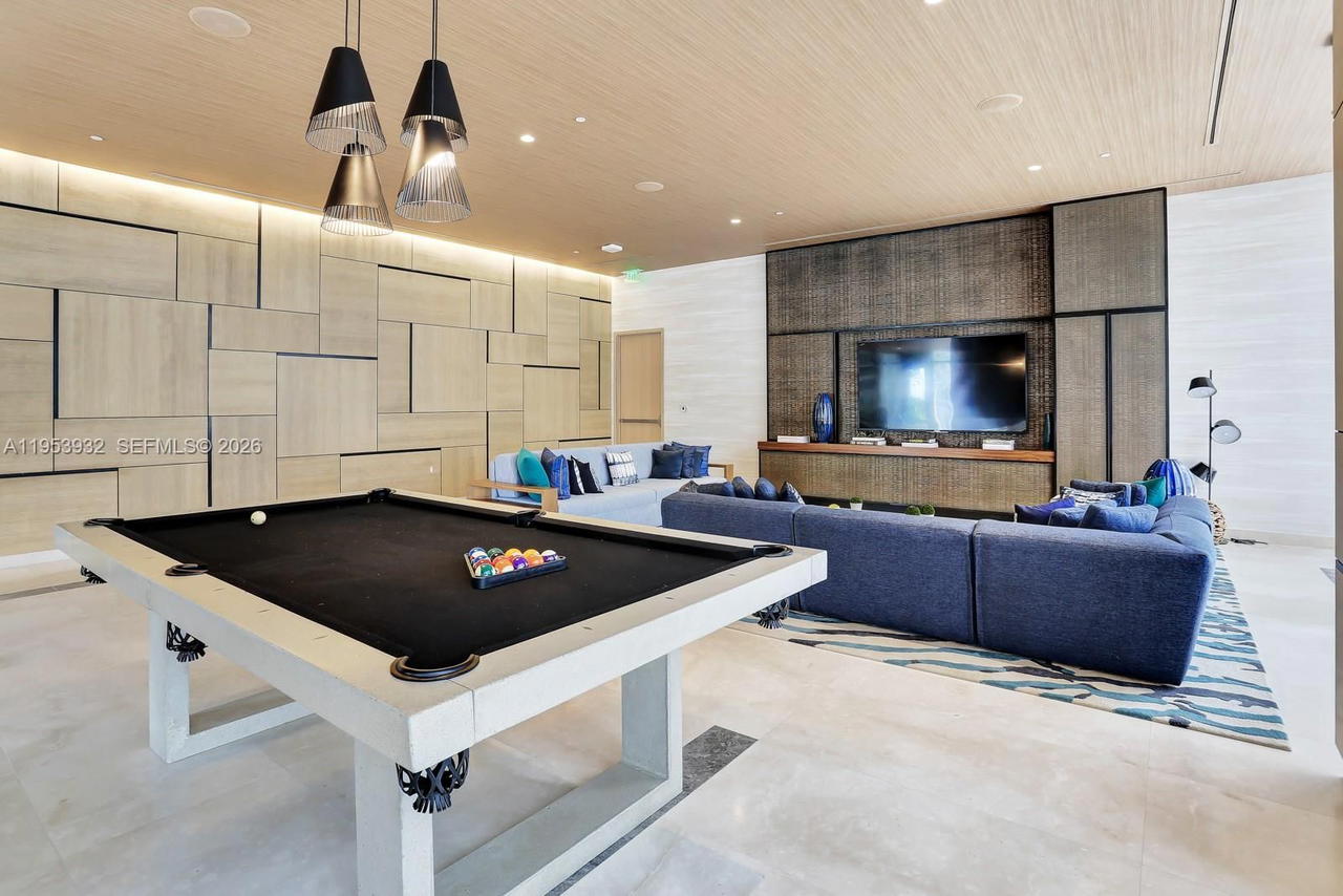 Real estate property located at 45 9th St #1806, Miami-dade, Brickell Heights East Con, Miami, FL