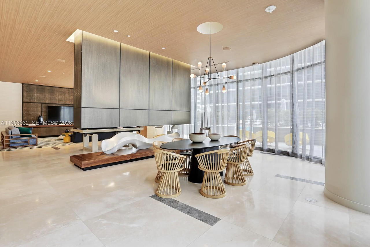 Real estate property located at 45 9th St #1806, Miami-dade, Brickell Heights East Con, Miami, FL