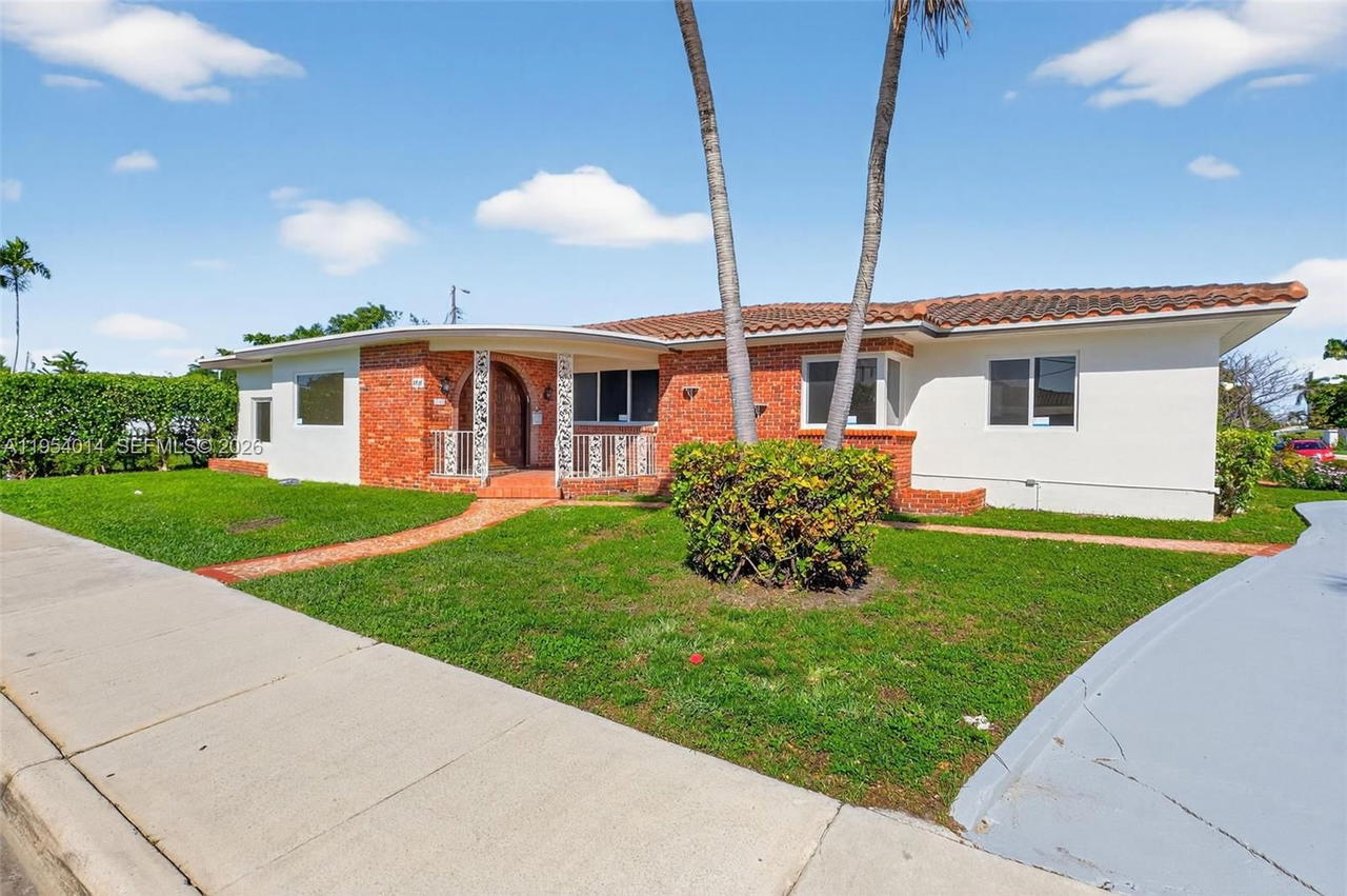 Real estate property located at 1721 Treasure Dr, Miami-dade, Treasure Island, North Bay Village, FL