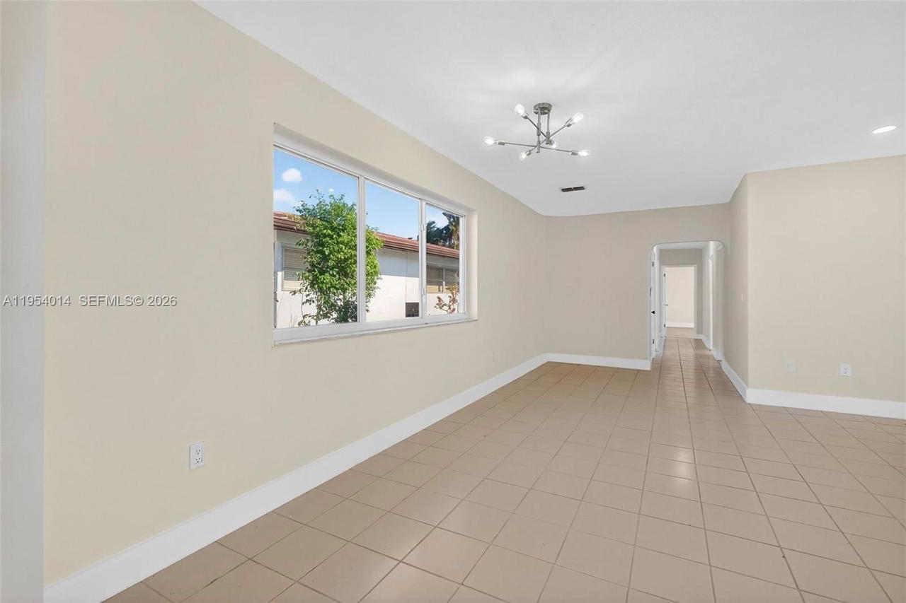 Real estate property located at 1721 Treasure Dr, Miami-dade, Treasure Island, North Bay Village, FL