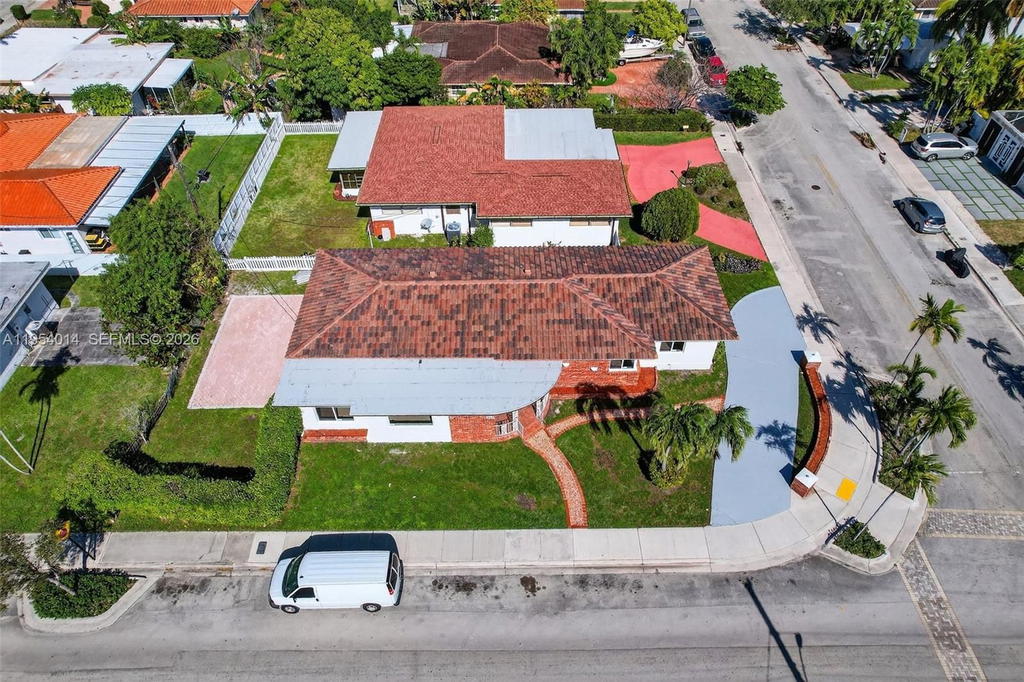 Real estate property located at 1721 Treasure Dr, Miami-dade, Treasure Island, North Bay Village, FL
