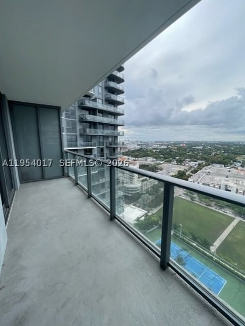 Real estate property located at 121 34th St #2110, Miami-dade, 3401 Midtown Condo, Miami, FL