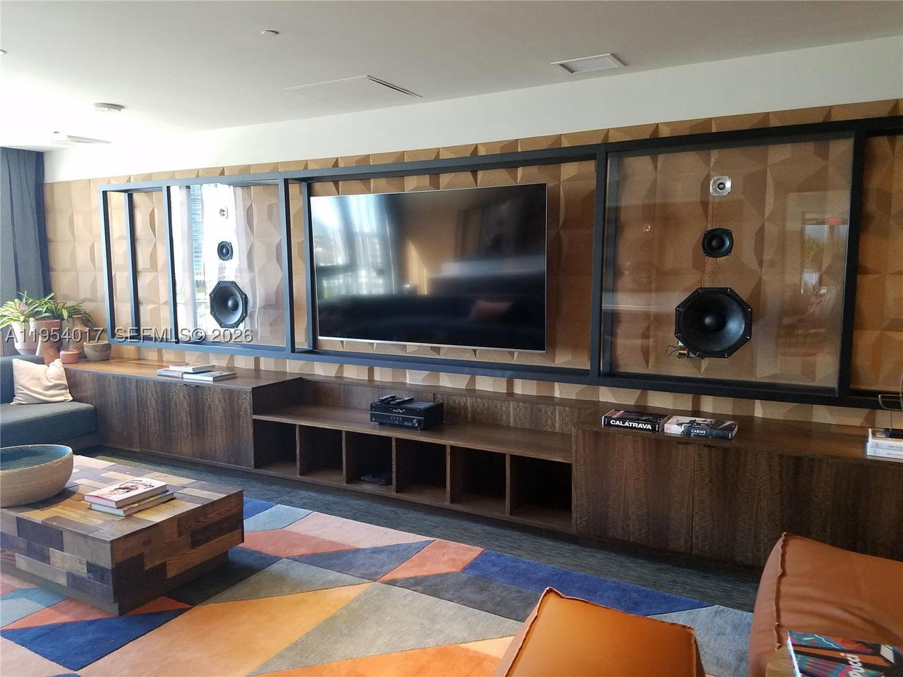 Real estate property located at 121 34th St #2110, Miami-dade, 3401 Midtown Condo, Miami, FL