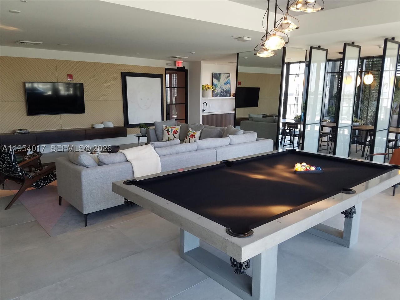 Real estate property located at 121 34th St #2110, Miami-dade, 3401 Midtown Condo, Miami, FL