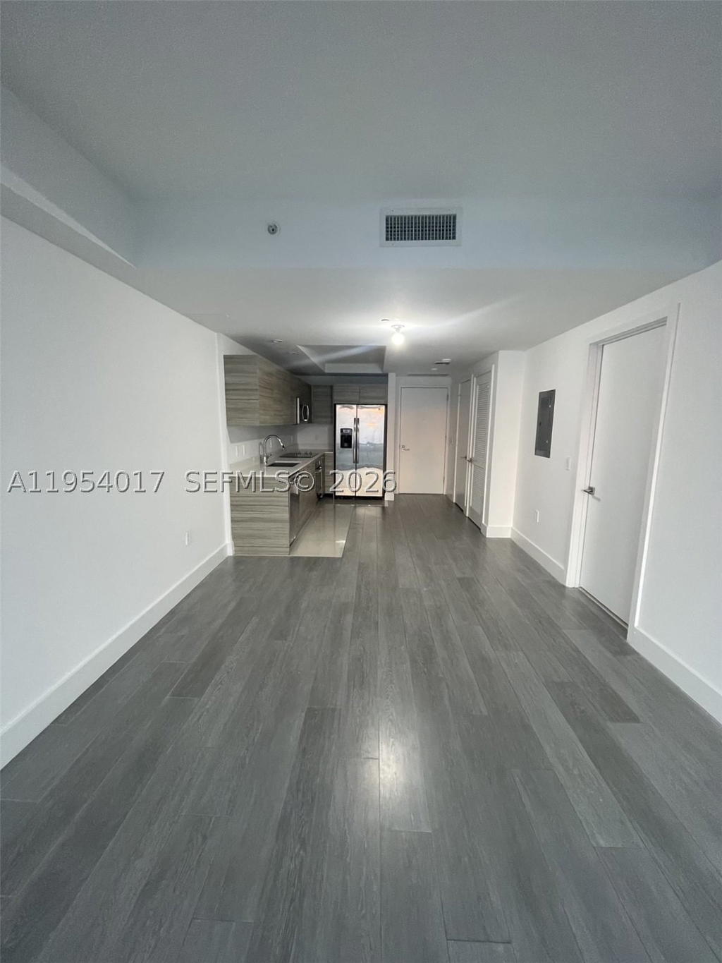 Real estate property located at 121 34th St #2110, Miami-dade, 3401 Midtown Condo, Miami, FL