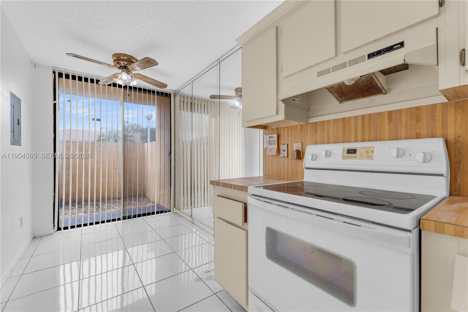 Real estate property located at 440 214th St #104, Miami-dade, Misty Lake Condo, Miami Gardens, FL