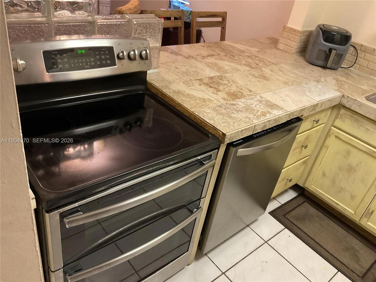 Real estate property located at 8758 12th St #206, Miami-dade, Galloway Gardens Condo, Miami, FL