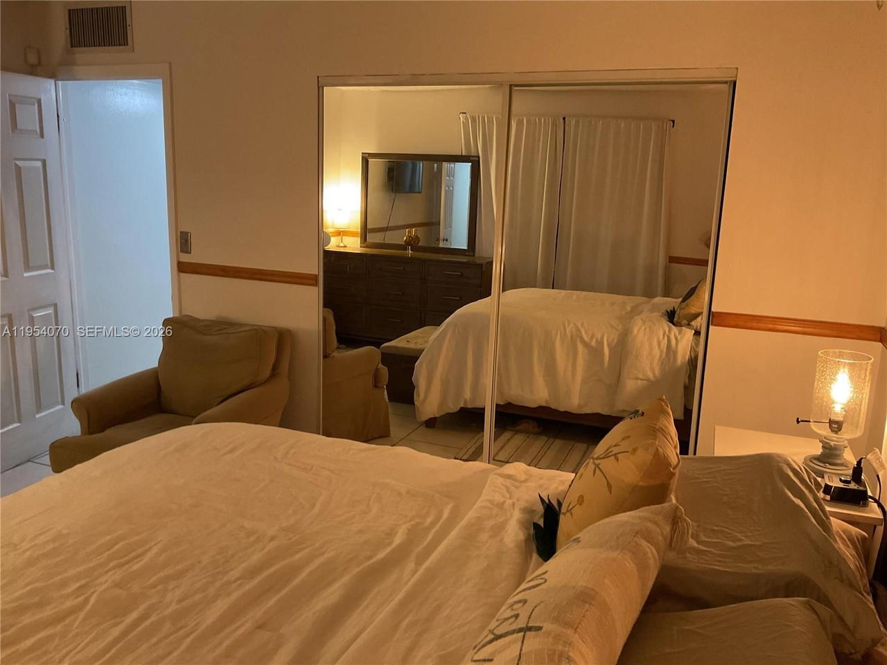Real estate property located at 8758 12th St #206, Miami-dade, Galloway Gardens Condo, Miami, FL