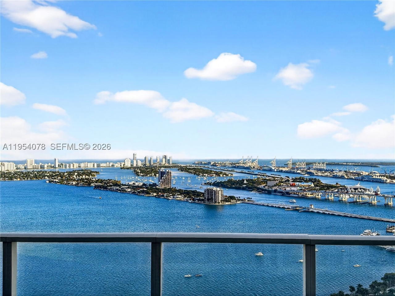 Real estate property located at 2020 Bayshore Dr PH-4104, Miami-dade, Paramount Bay Condo, Miami, FL