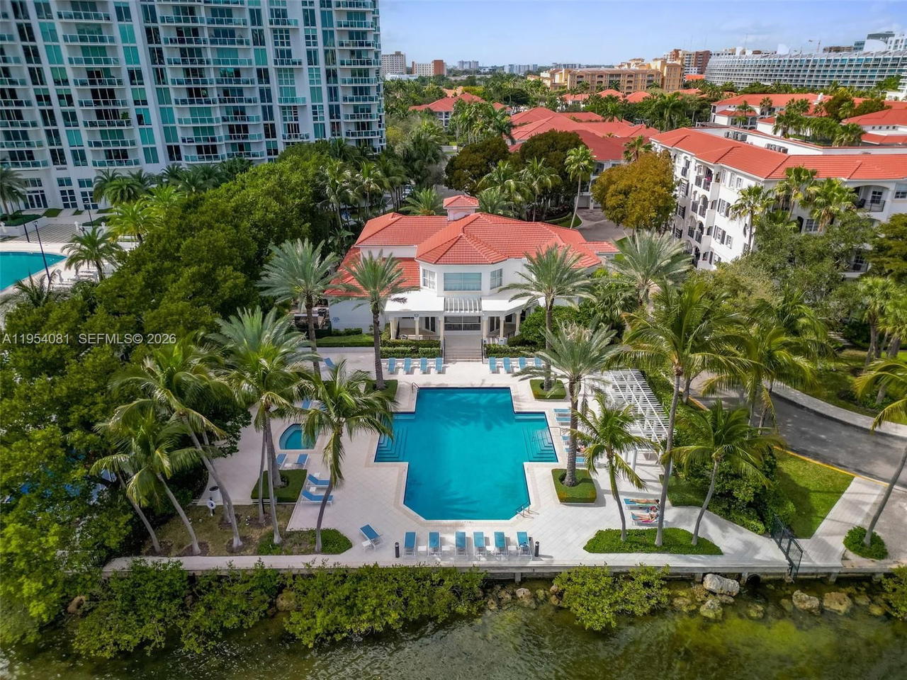 Real estate property located at 3255 184th St #12306, Miami-dade, Village By The Bay Condo, Aventura, FL