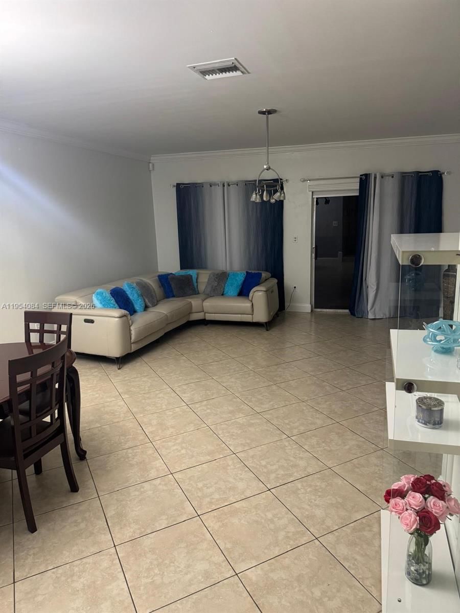 Real estate property located at 8370 154th Ave #9, Miami-dade, Centre Court Condo, Miami, FL